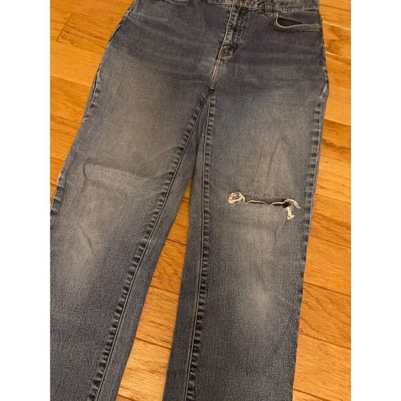 Lauren Jeans Co. Ralph Lauren Women's Size 4 Distressed Straight Leg Denim Jeans - Picture 2 of 8